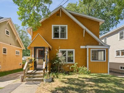 135 Charlotte Street, Burlington, VT, 05401