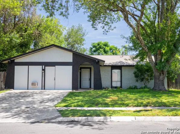 7035 Settlers Ridge, Leon Valley, TX 78238