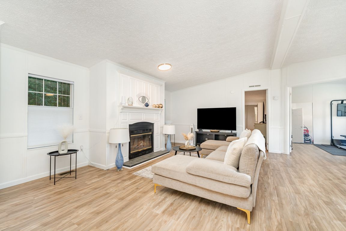 next background image