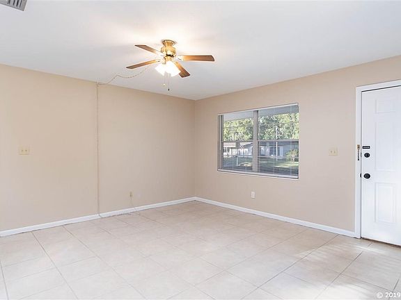 4th image of 6007 NW 26th Ter
