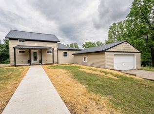 1021 Marsh Rd, Plainwell, MI 49080