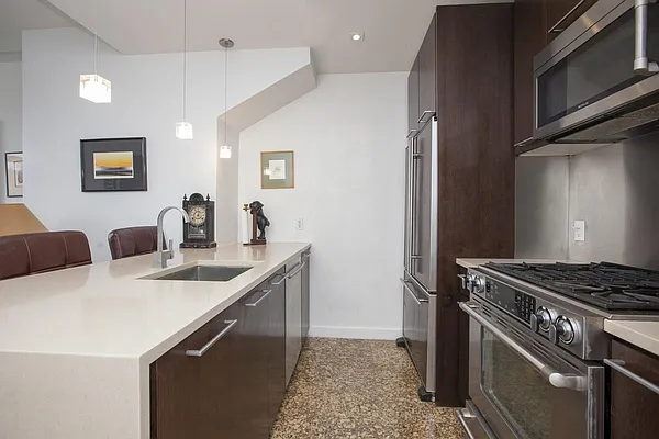 Sold by Engel & Völkers New York City | media 30