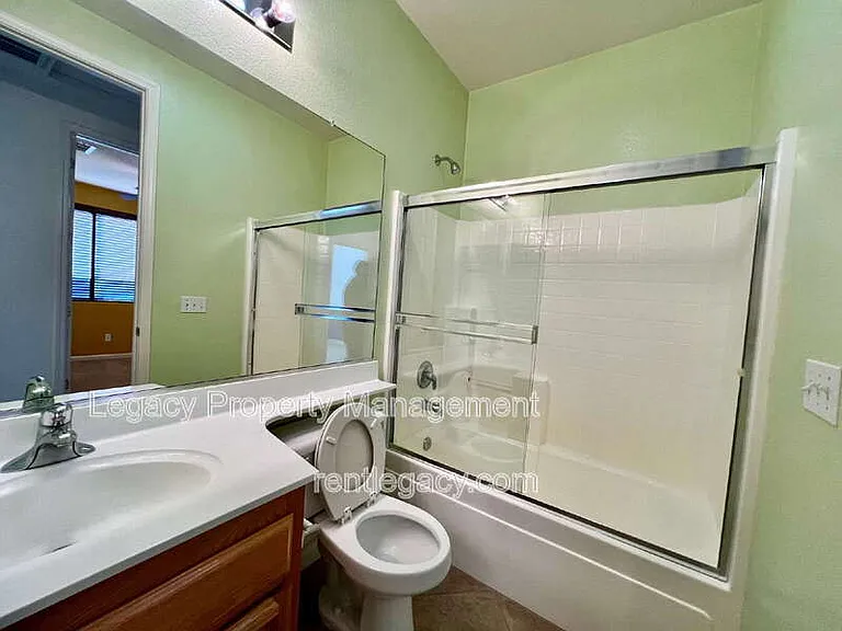 1843 Dawnelle Way — Photo 7