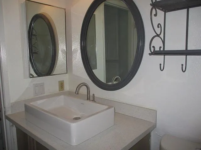 12650 Lakeshore Dr #158 — Photo 10