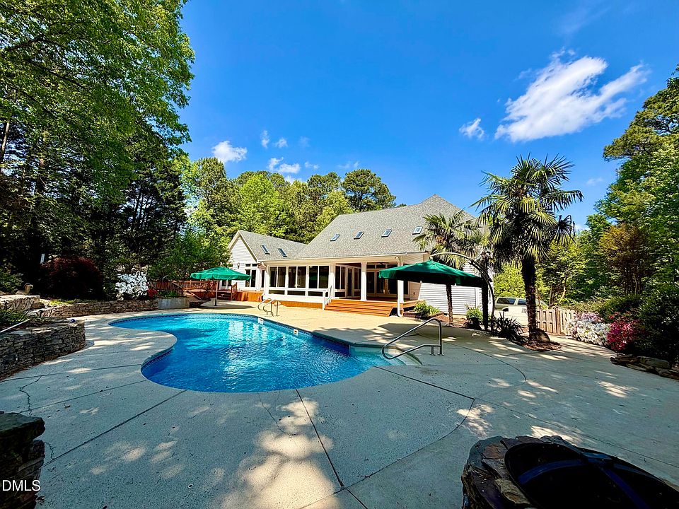 1st image of 2905 Hunters Bluff Dr