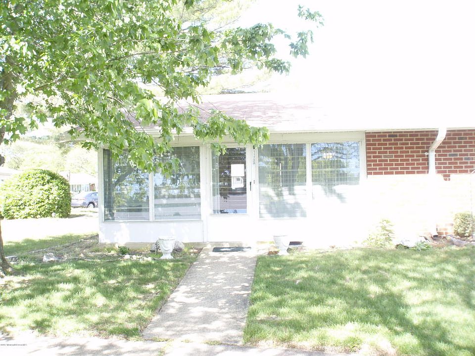 1st image of 1172A Clydebank Ct