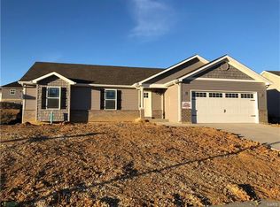 645 Meadowgreen Dr, Troy, MO 63379