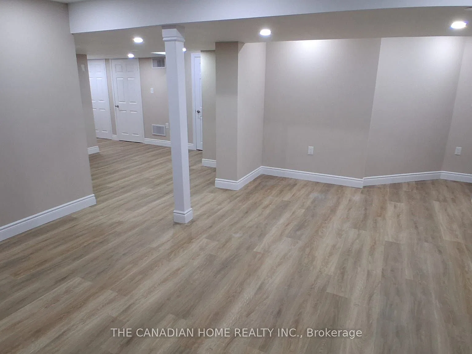 3 bed, $2,300 — Photo 3