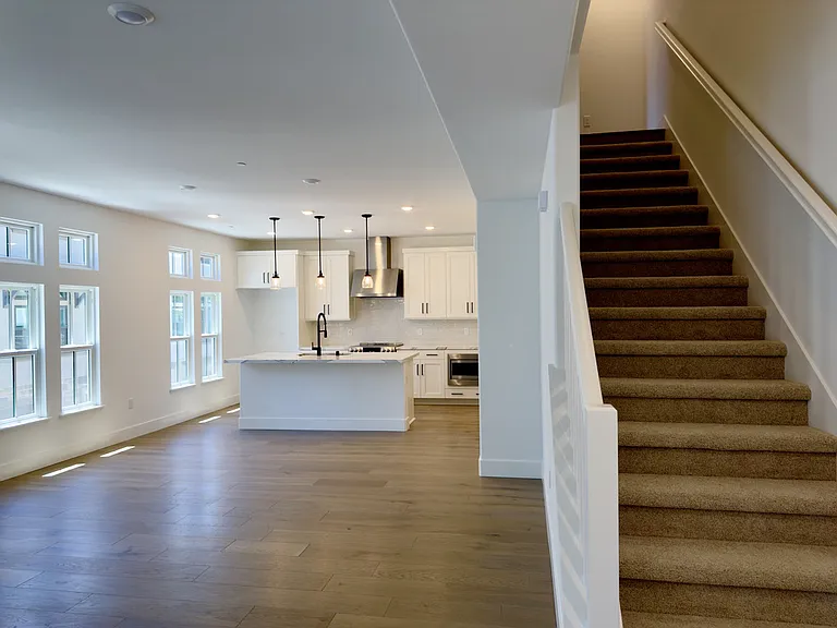 543 Shockley Aly #46 — Photo 8