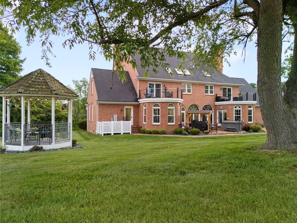 270 Golf Club Ln, Wytheville, VA - View 5