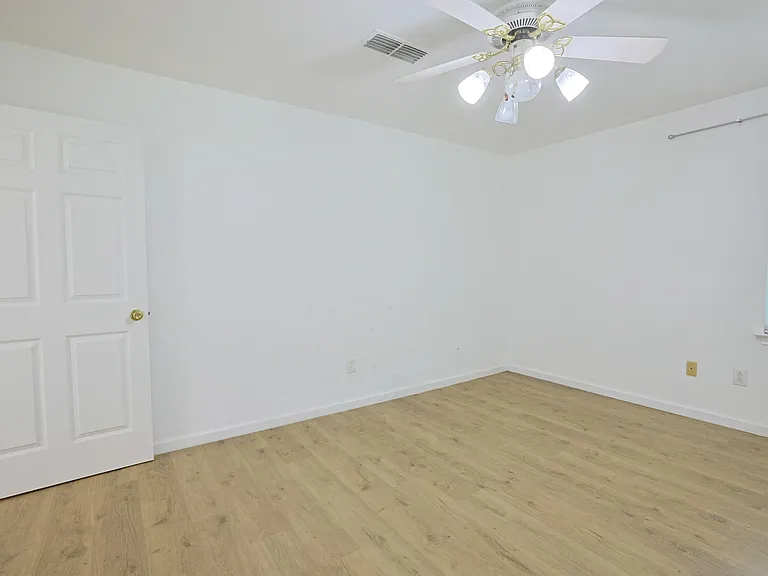 2550 W Lucas Rd — Photo 11
