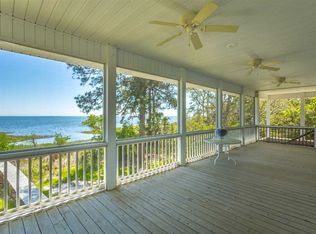 2698 Highway 98 E, Carrabelle, FL 32322