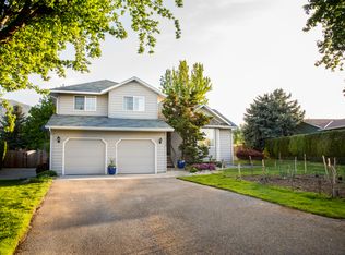 3130 Monterey Dr, Malaga, WA 98828