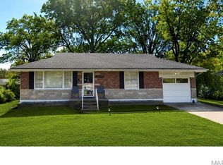 1306 Fargo Dr, Saint Louis, MO 63135
