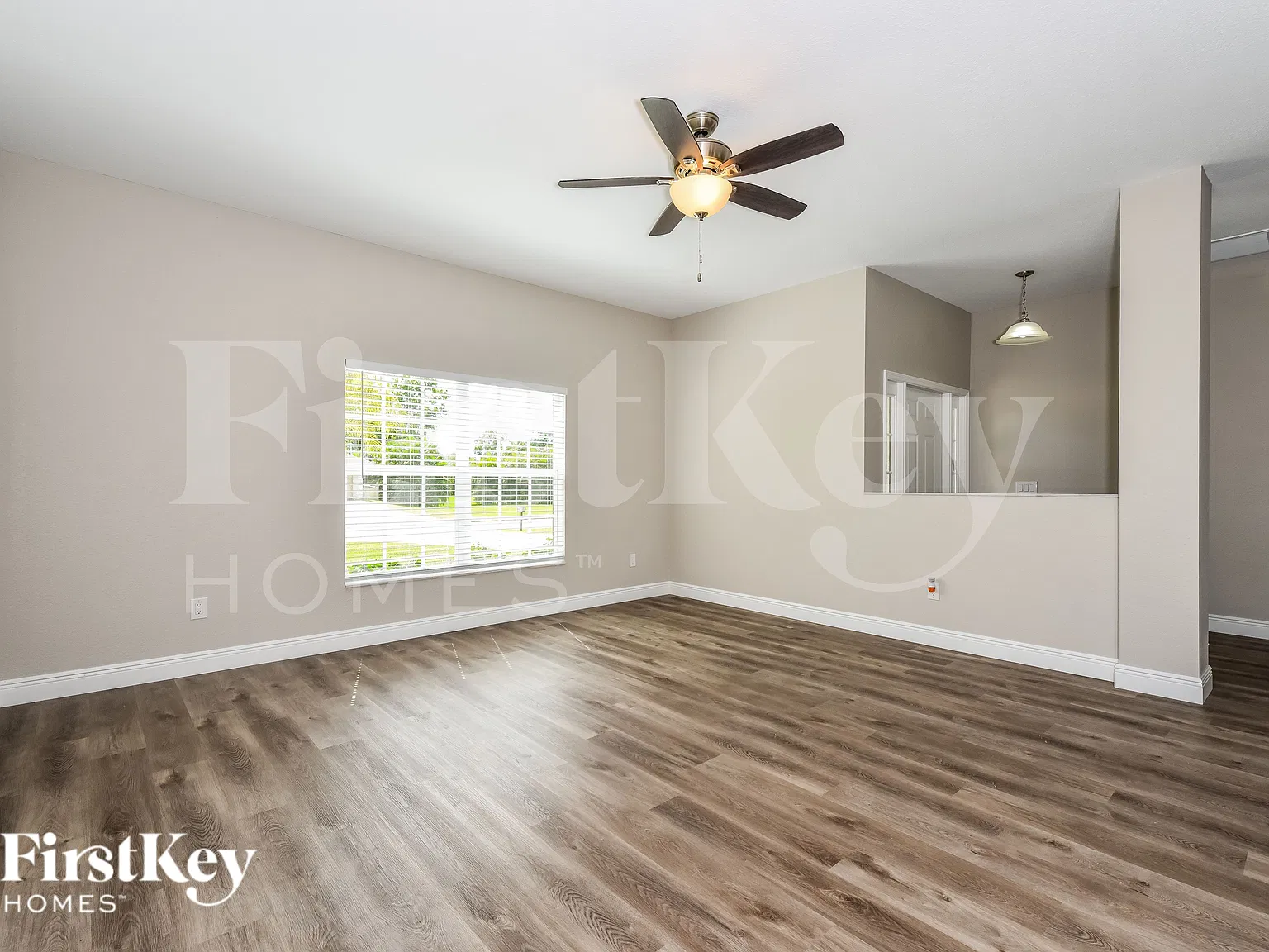 3 bed, 2.0 bath, 2093 sqft, $1,975 — Photo 3