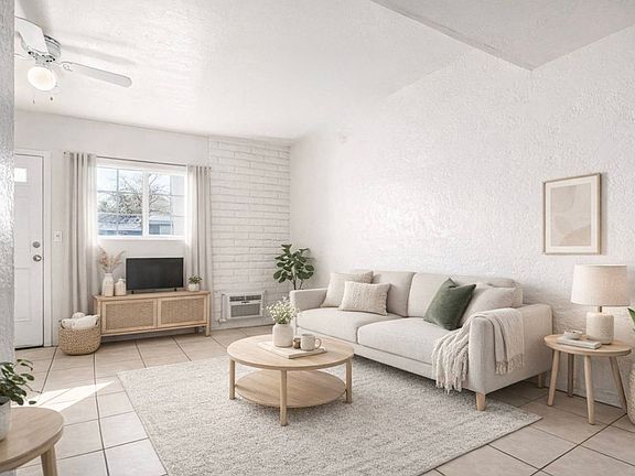 4th image of 525 N 32nd St APT 10