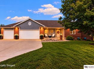2940 Lightwater Est, Firth, NE 68358