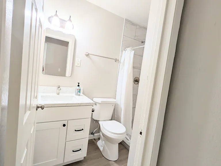 5438 Farina Ln — Photo 2