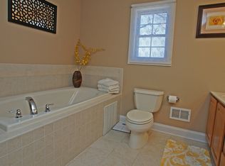 36 Midland Ave, Budd Lake, NJ 07828