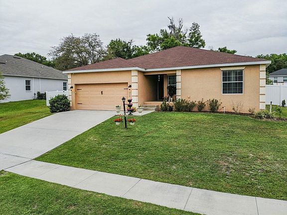 2nd image of 317 Woods Landing Dr