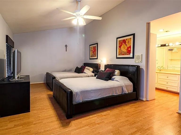 4724 Post Oak Timber Dr #8/65 — Photo 15