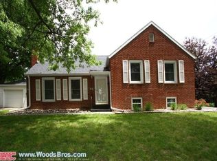 3530 S 17th St, Lincoln, NE 68502