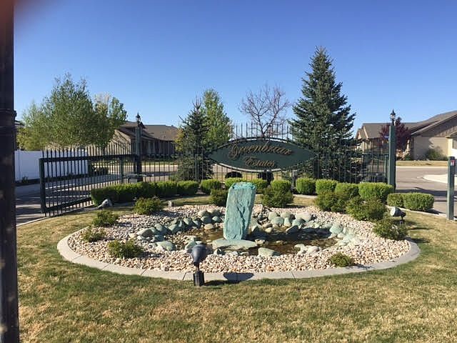2nd image of 3708 S Banberry Ct
