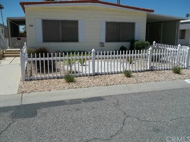 1st image of 560 San Mateo Cir