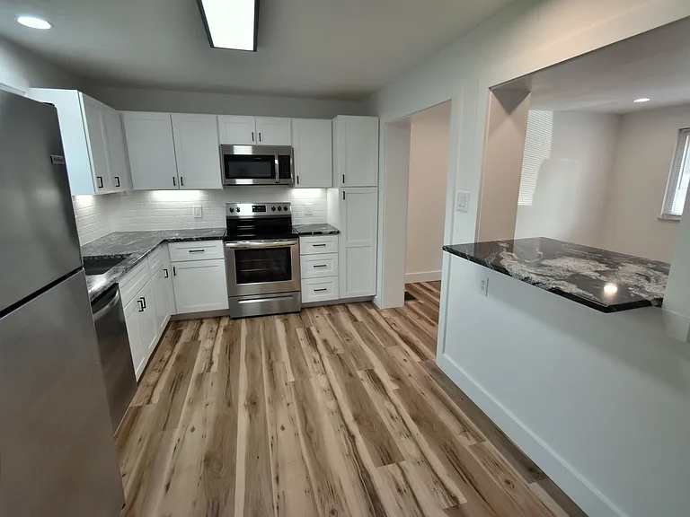 1134 Rachel St #4 — Photo 3