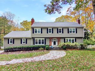 254 E Hunting Ridge Rd, Stamford, CT 06903