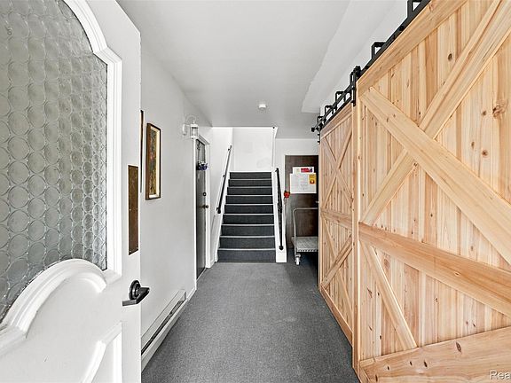 3rd image of 1836 Colonial Village Way