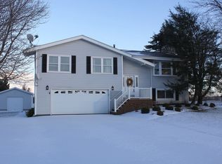 6137 Three Mile Rd, Bay City, MI 48706