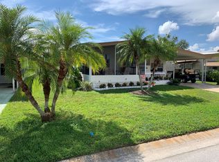 450 Sunset Cir S, Ellenton, FL 34222