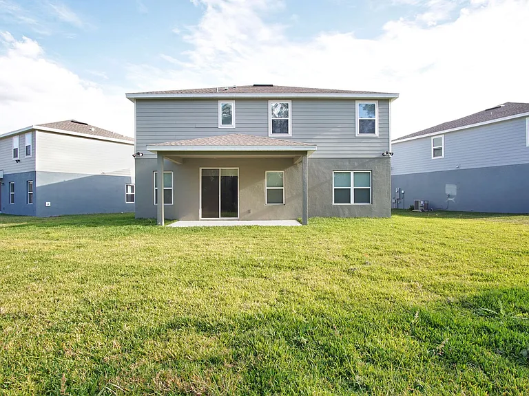 1419 Eucalyptus Way — Photo 5