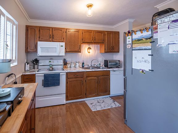 5th image of 4102 Farmwood Ct