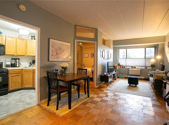 5th image of 1101 Midland Ave APT 112