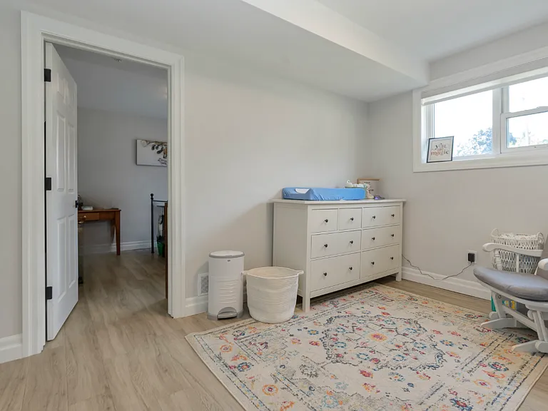 91 Ottaway Ave #91 — Photo 9