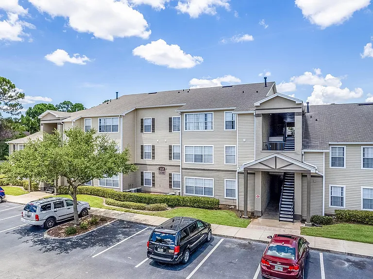 Coastline Cove Apartment Homes — Photo 39