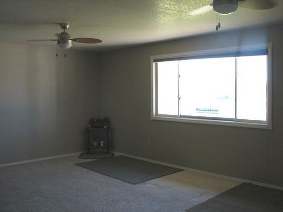 3rd image of 228 Buffalo Dr