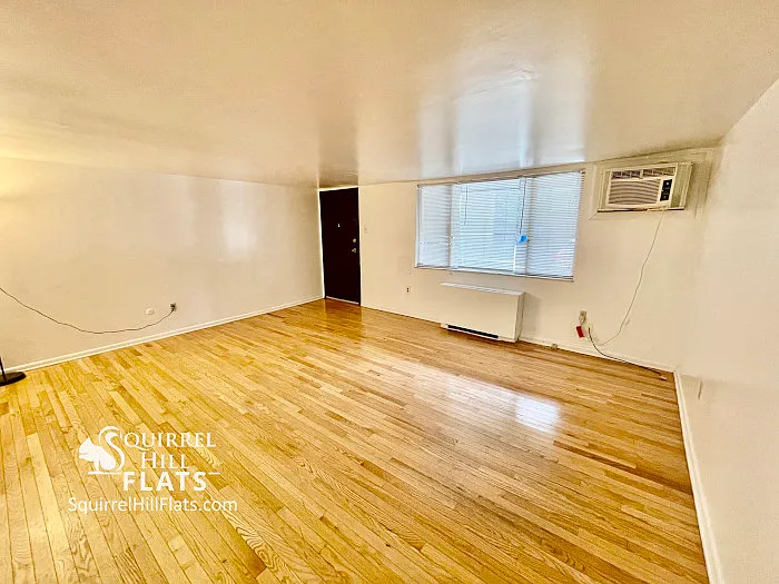 6350 Forward Avenue — Photo 2