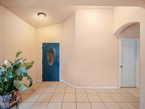 2nd image of 2924 Pino Triste Dr