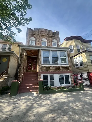 Story Ave Photo 1