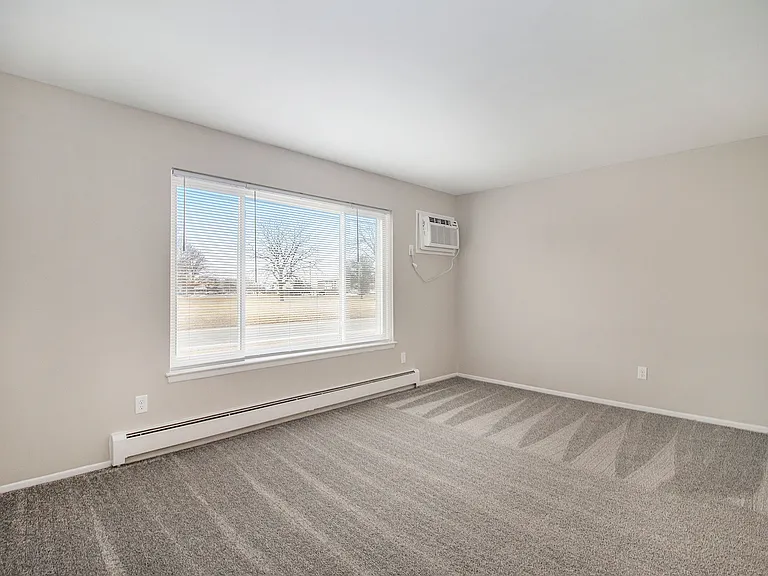 3854 Fort St #15 — Photo 5