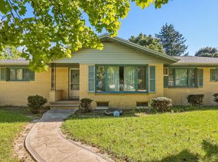 58 Beck St, Sebewaing, MI 48759