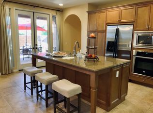 675 Calle Vibrante, Palm Desert, CA 92211