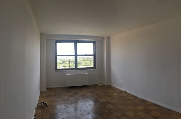 Sold by EZ Sell Realty | media 12