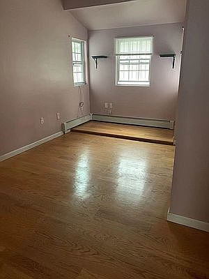 4th image of 46-16 Oceania St
