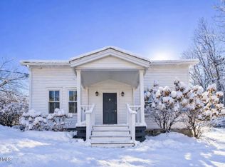 1384 Arnolds Mills Road, Chatham, NY 12075