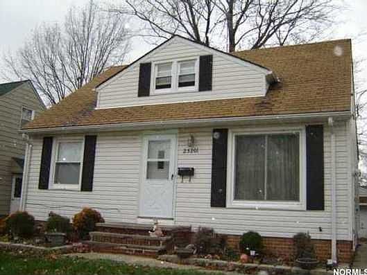 1st image of 25201 Drakefield Ave