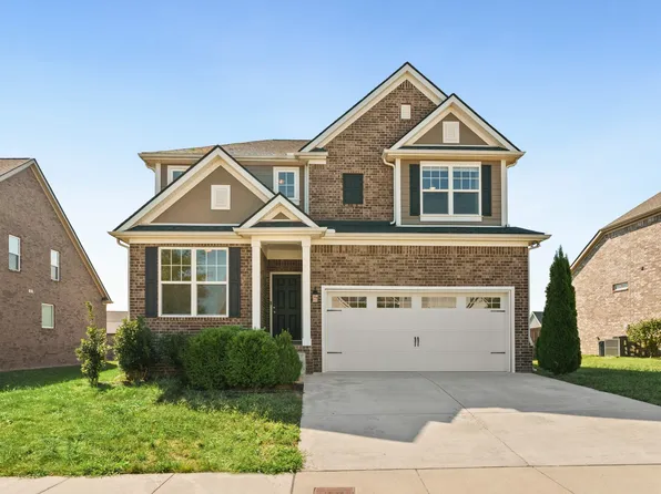 305 Eastwood Ln, Spring Hill, TN 37174